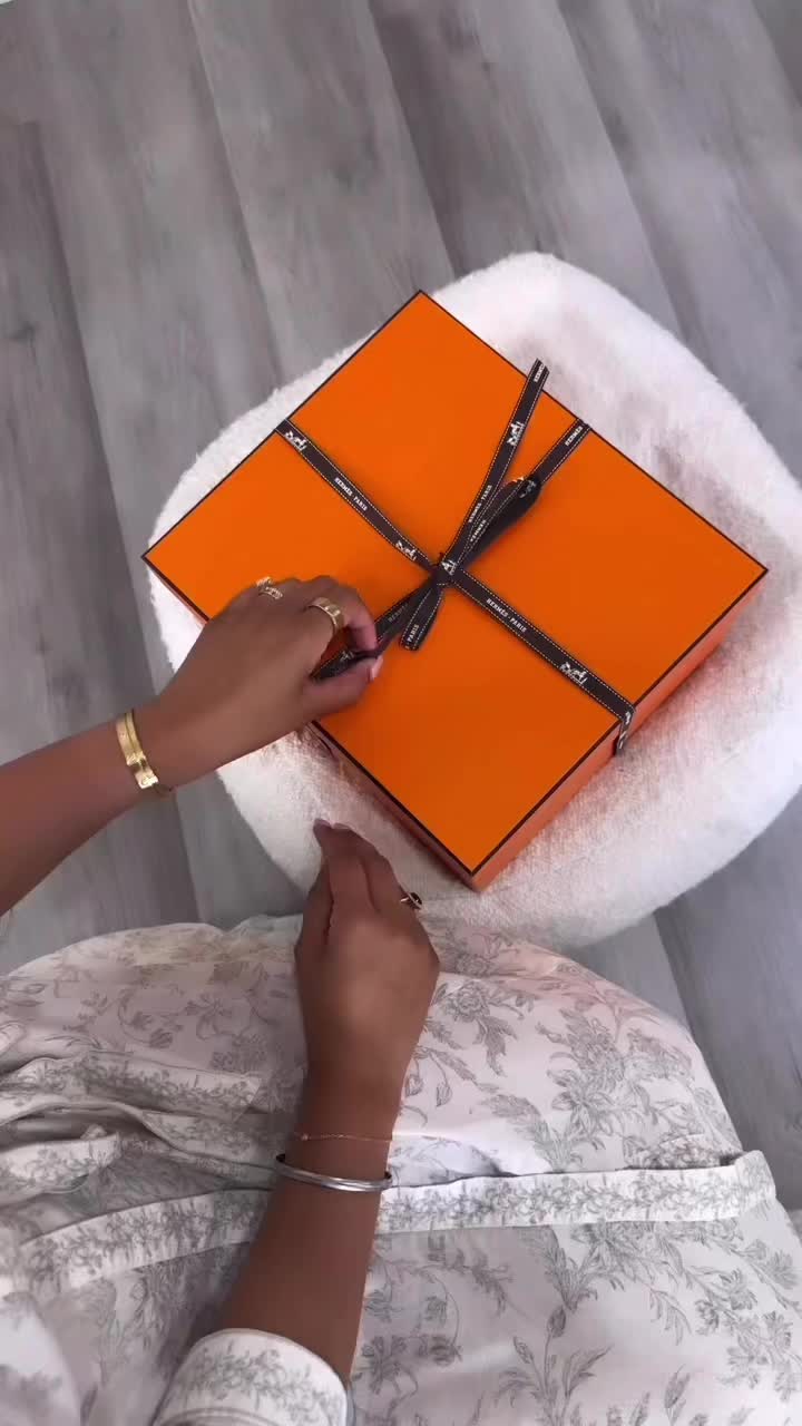 @evotique