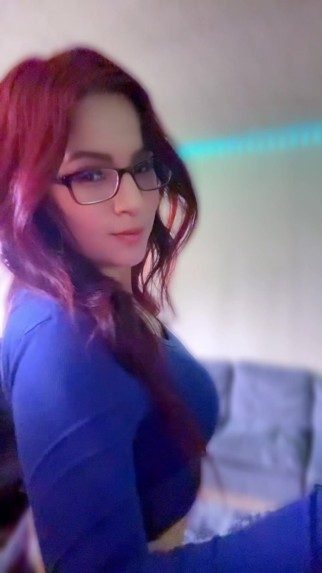 @KittynIza