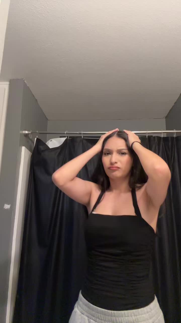 @Yareli