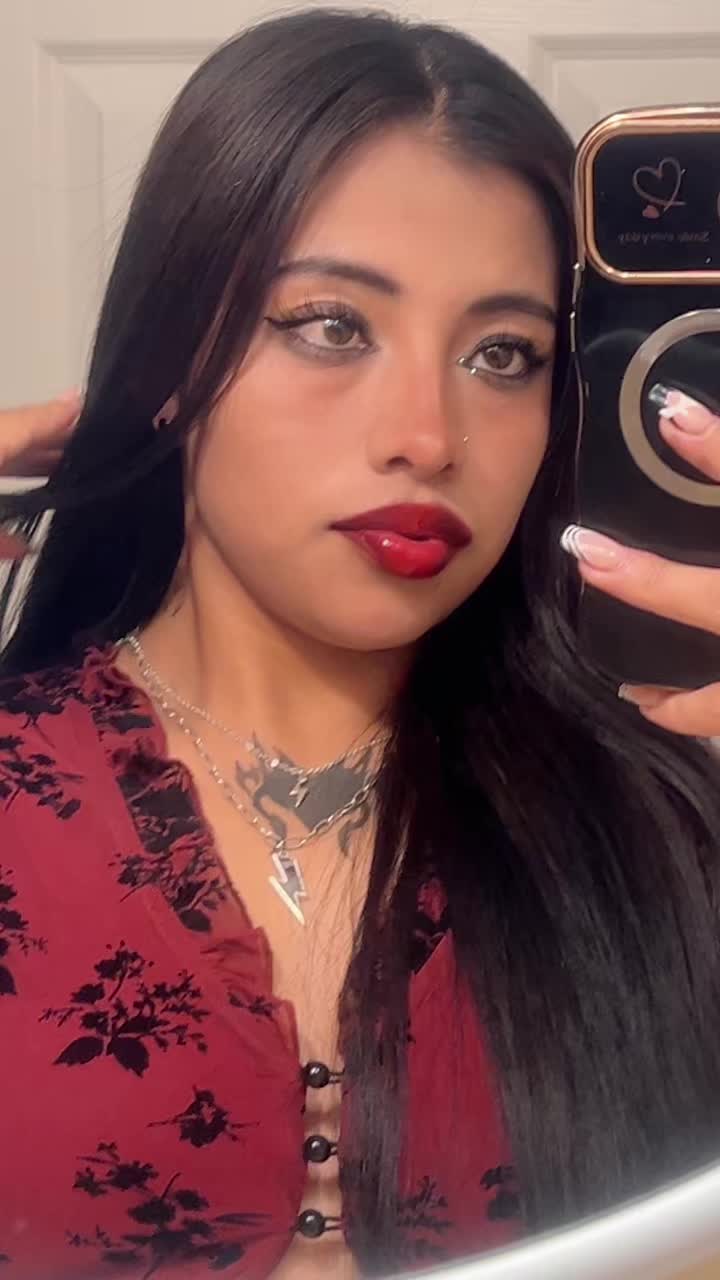 @MALUCHY 🕷️🖤🐺