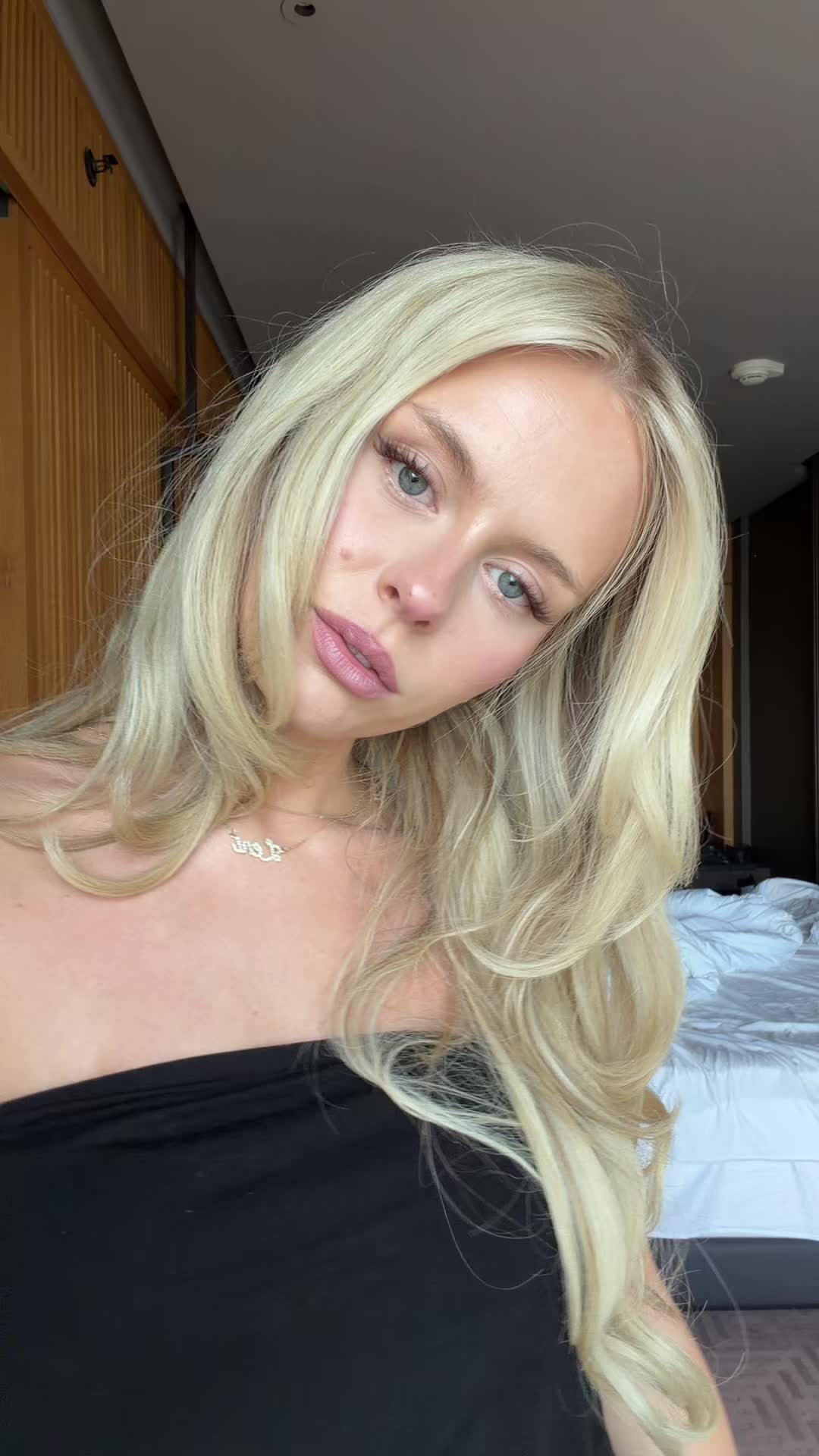 @menilarie
