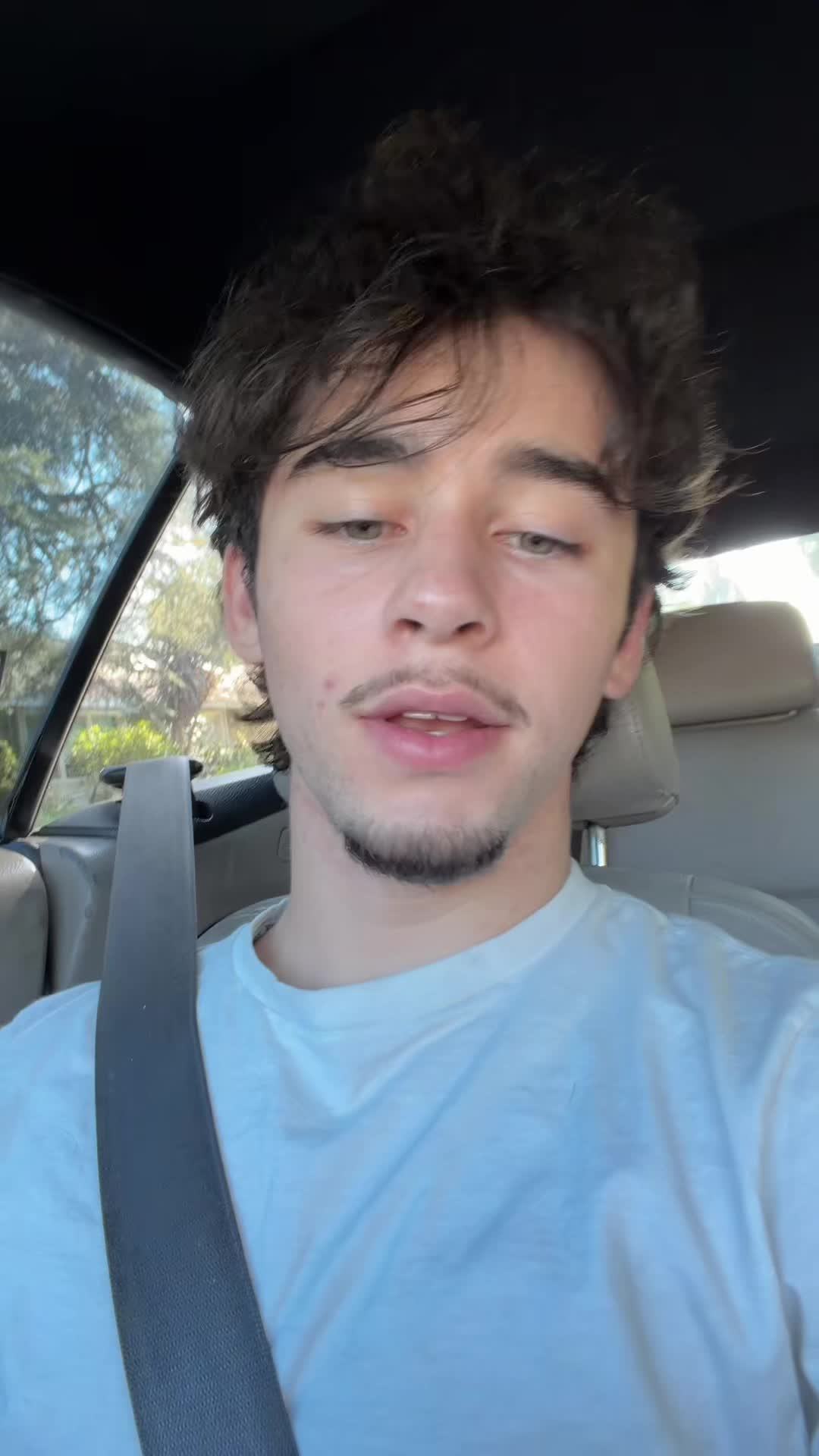 @noweezey