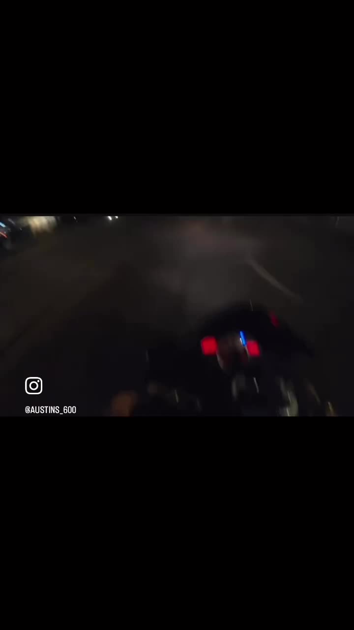 @Ayeyoa_600