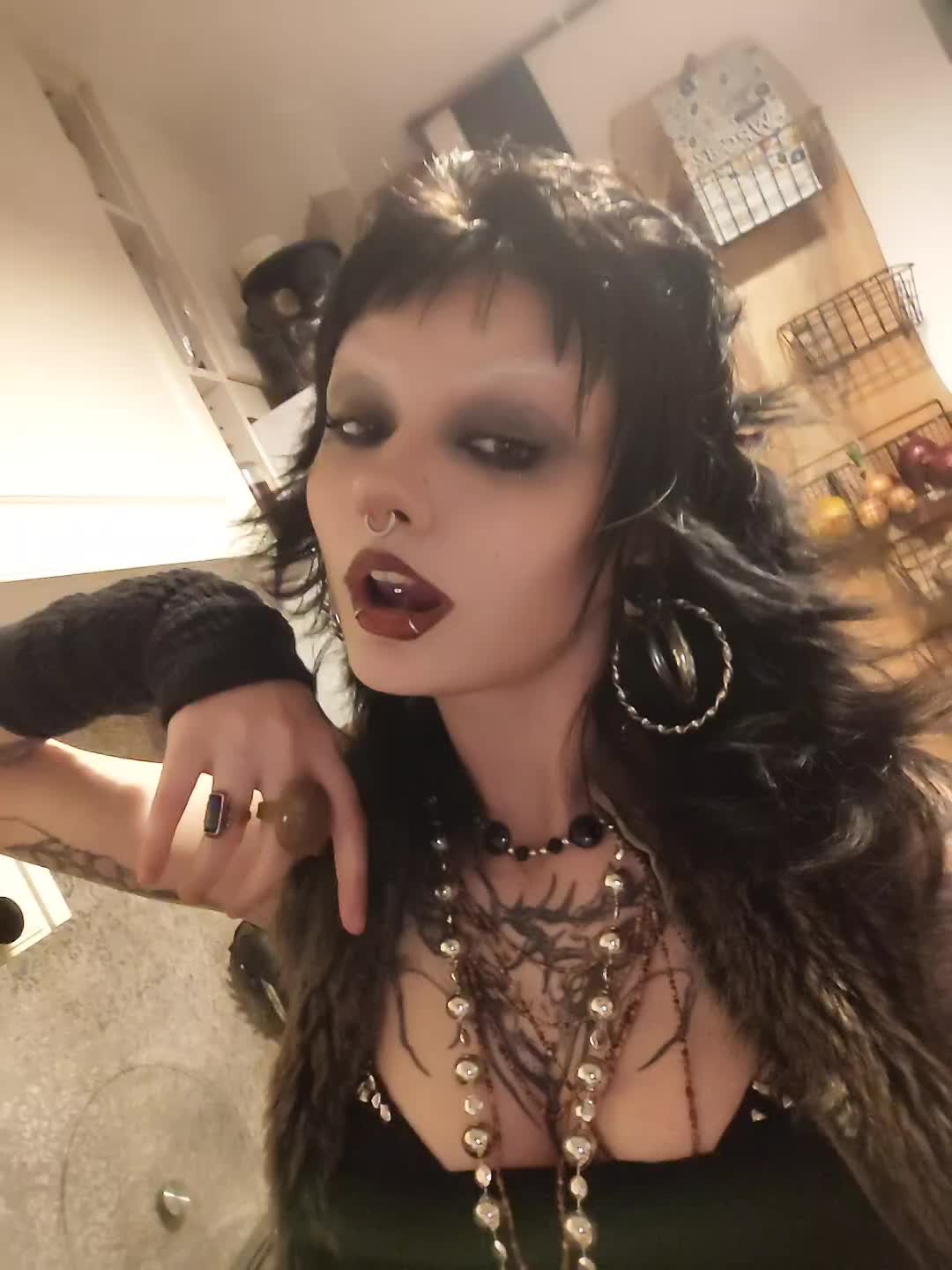 @𝖛𝖎𝖈𝖙𝖔𝖗𝖎𝖆