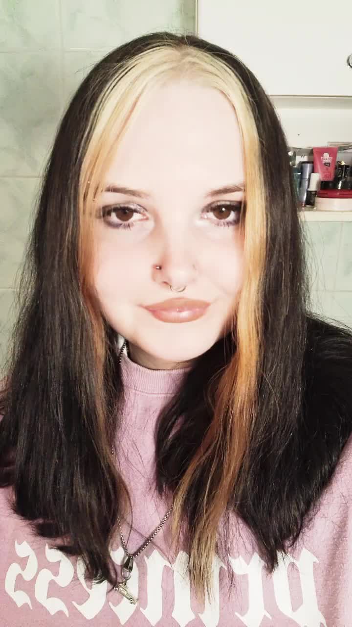 @Vanileya