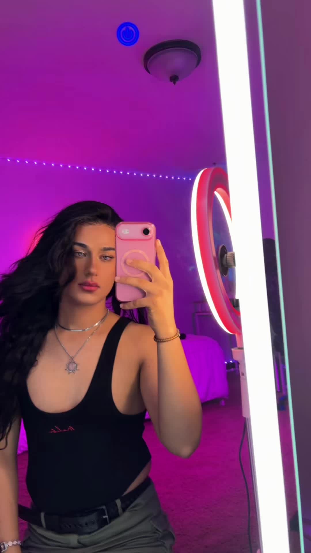@RealYenFox