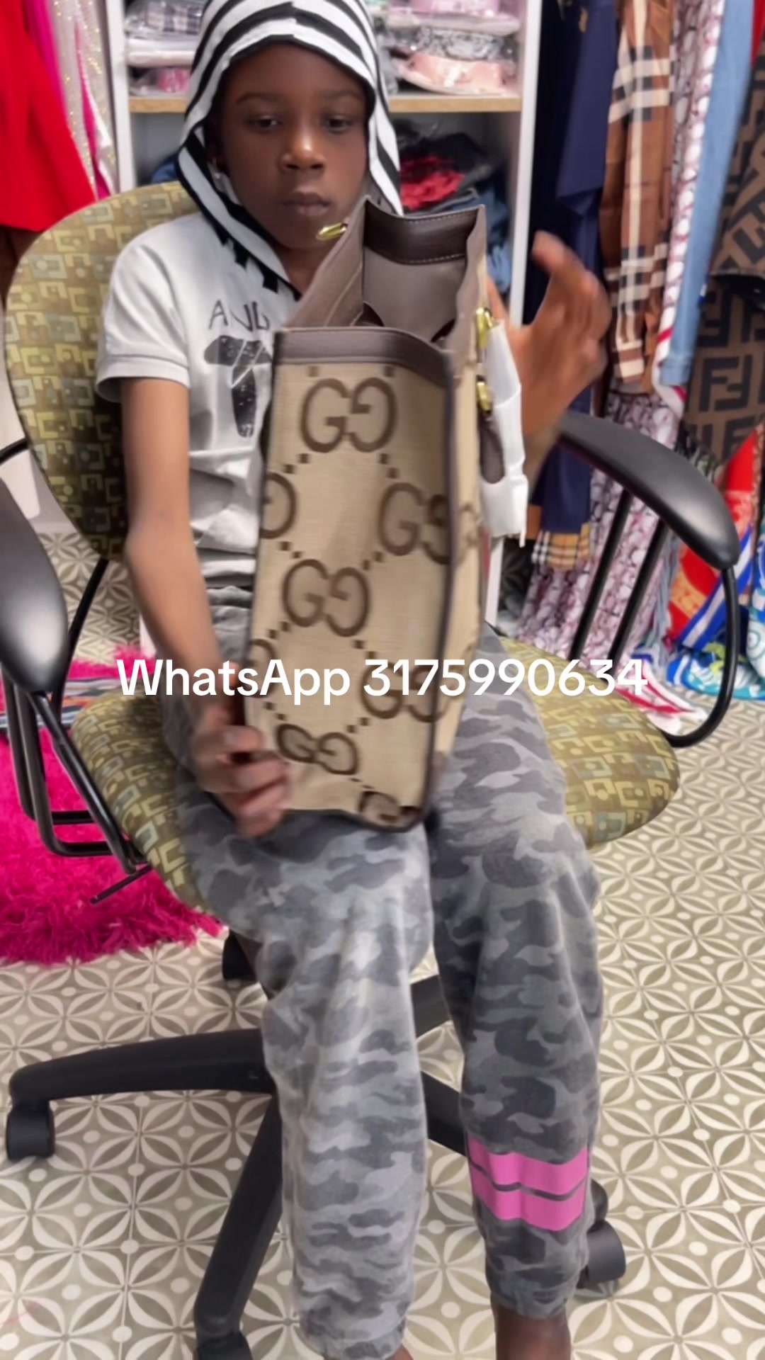 @Holafashionhouse
