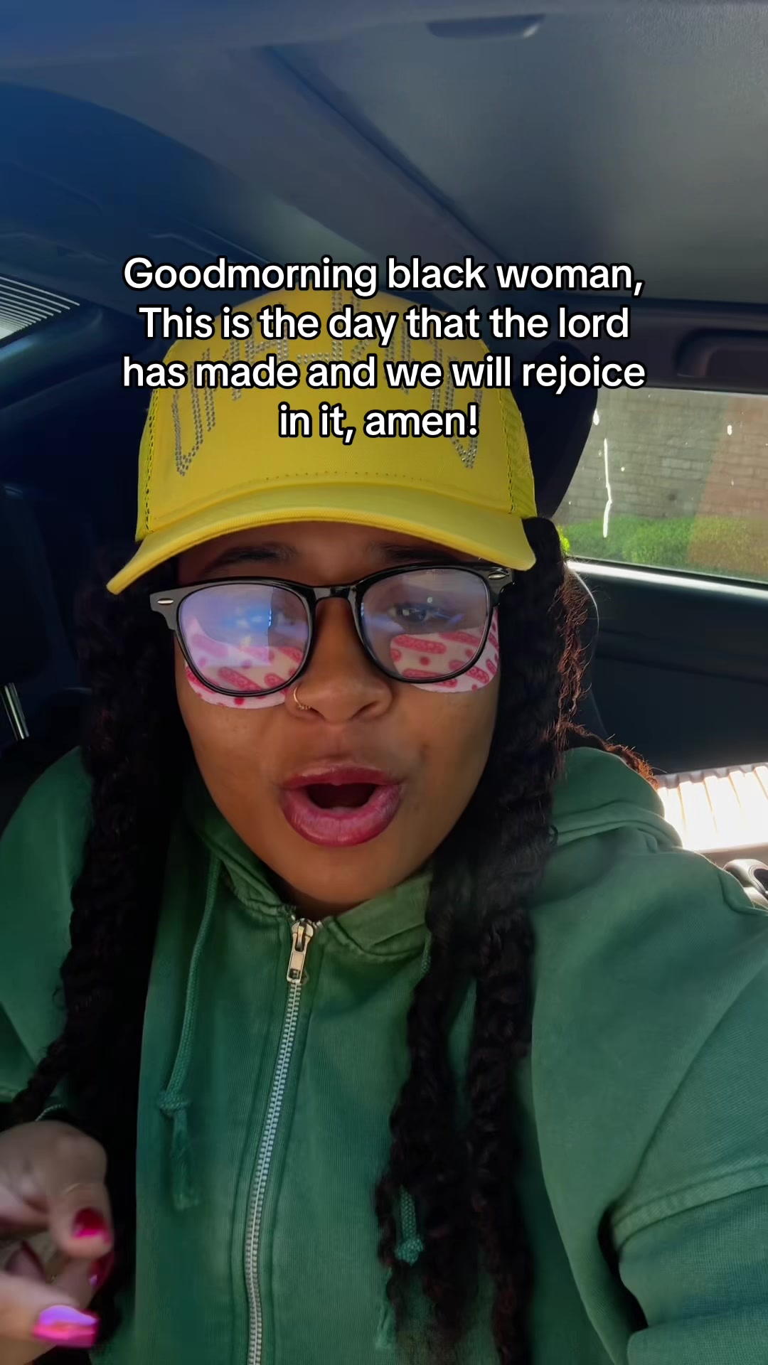 @thesingerchazz