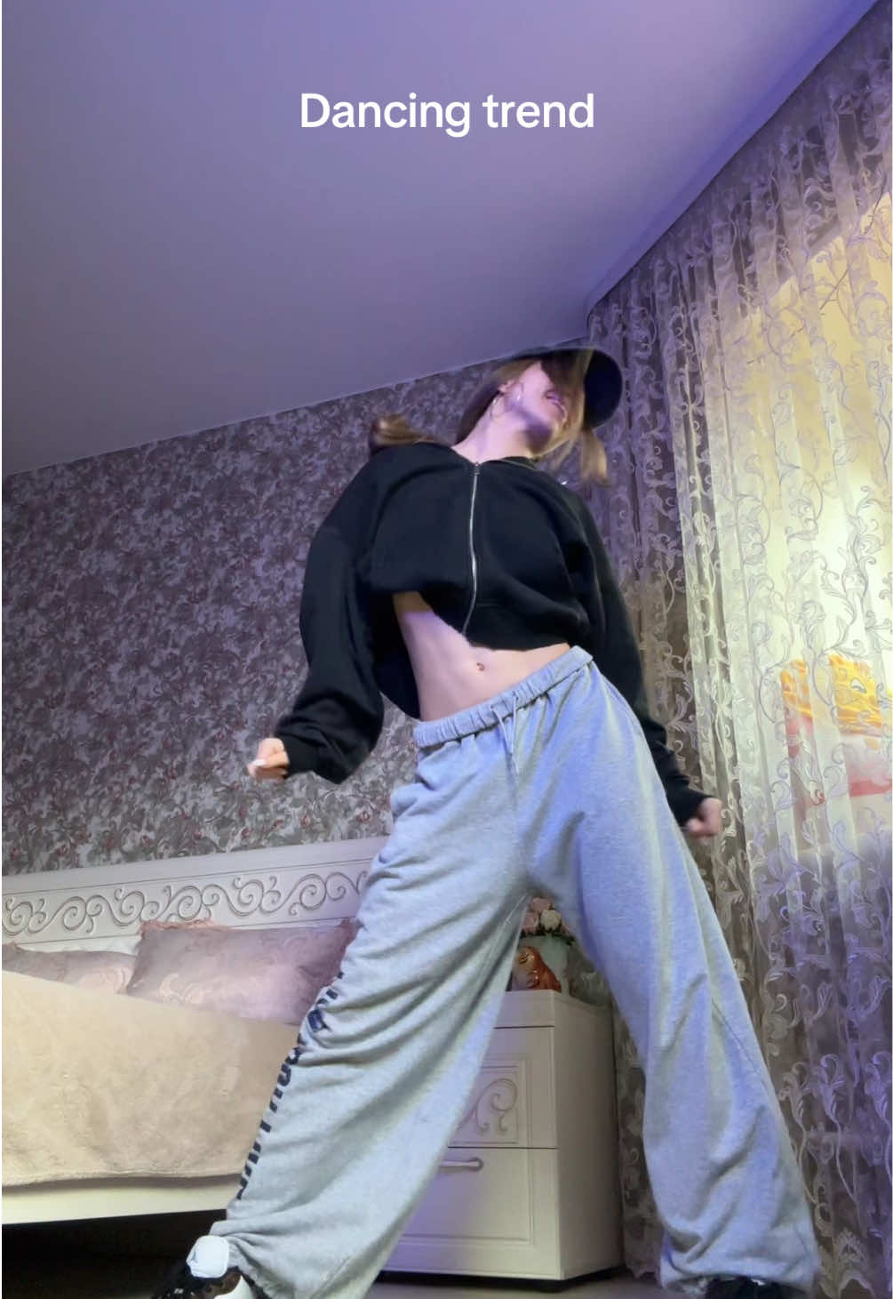 @Lisaery