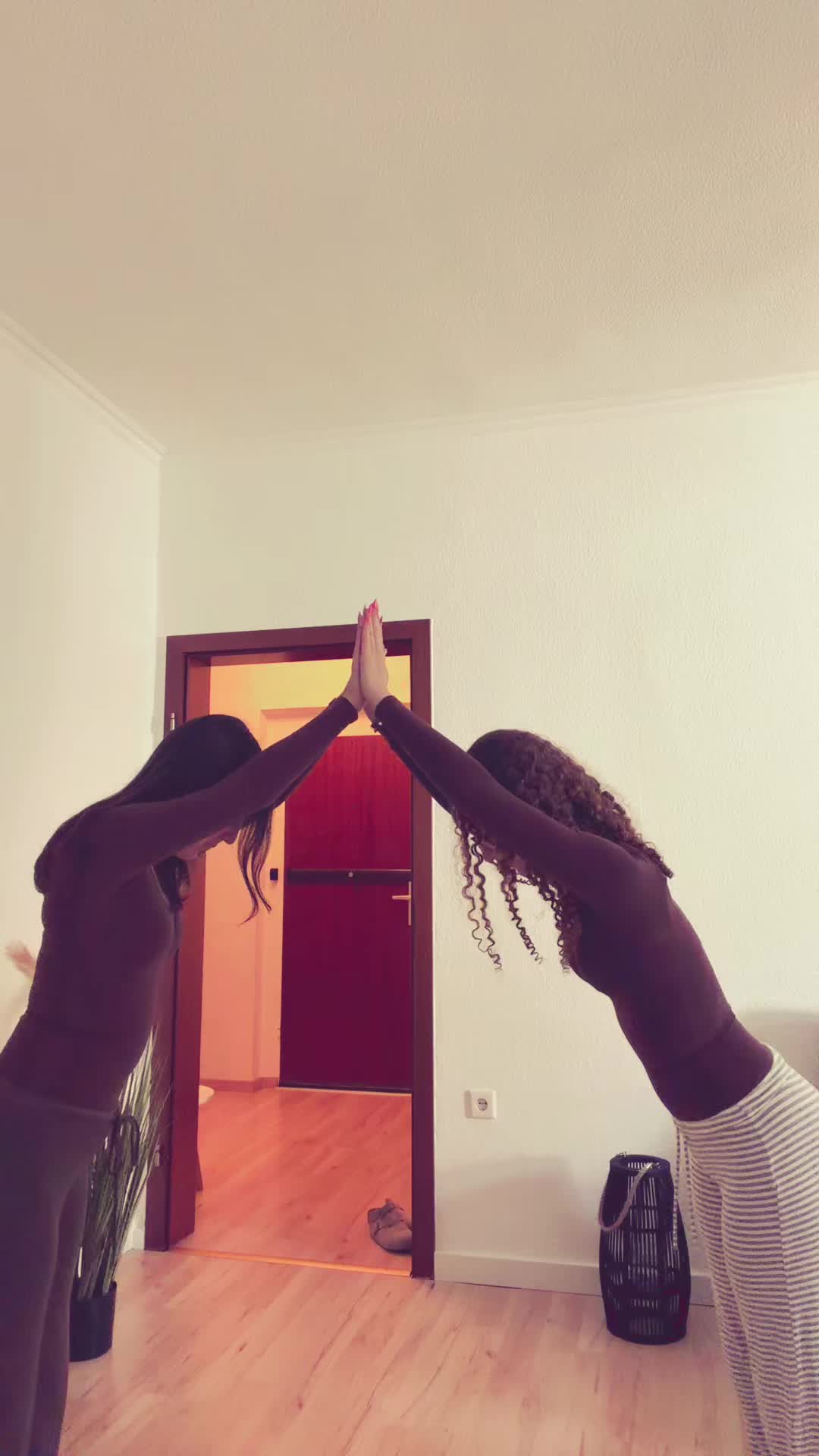 @𝘭𝘢𝘶𝘳𝘢