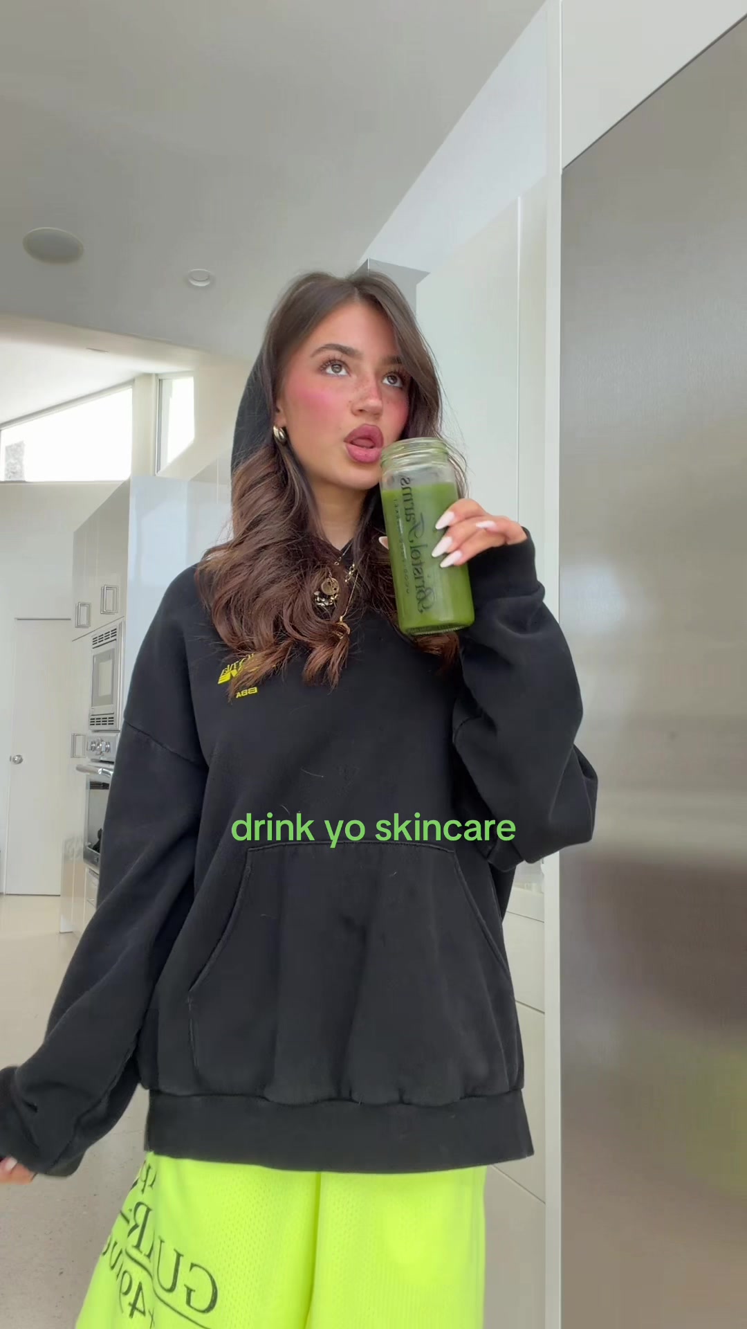 @Joelle Marie 𝜗𝜚˚⋆