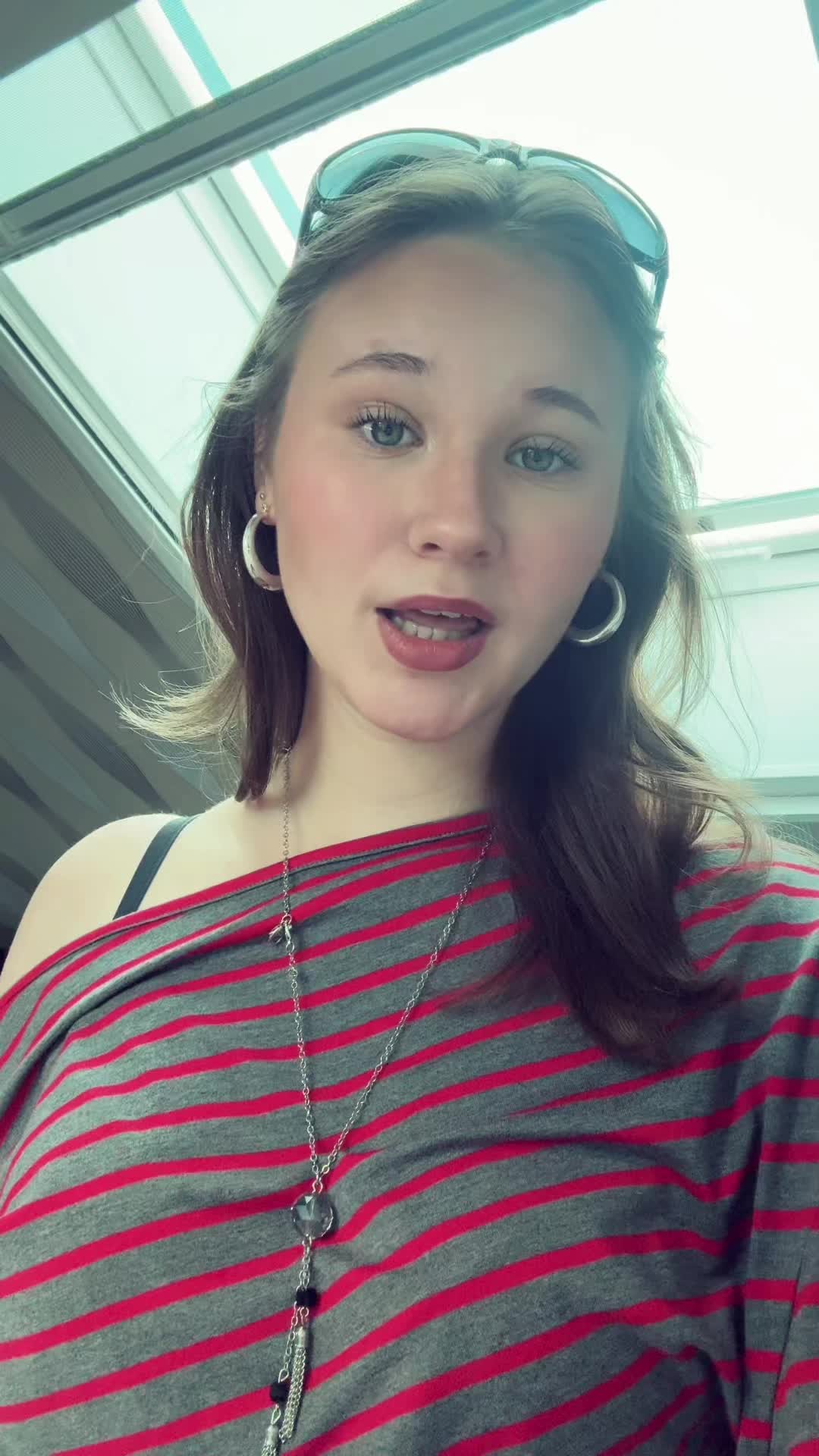 @Emilia <33