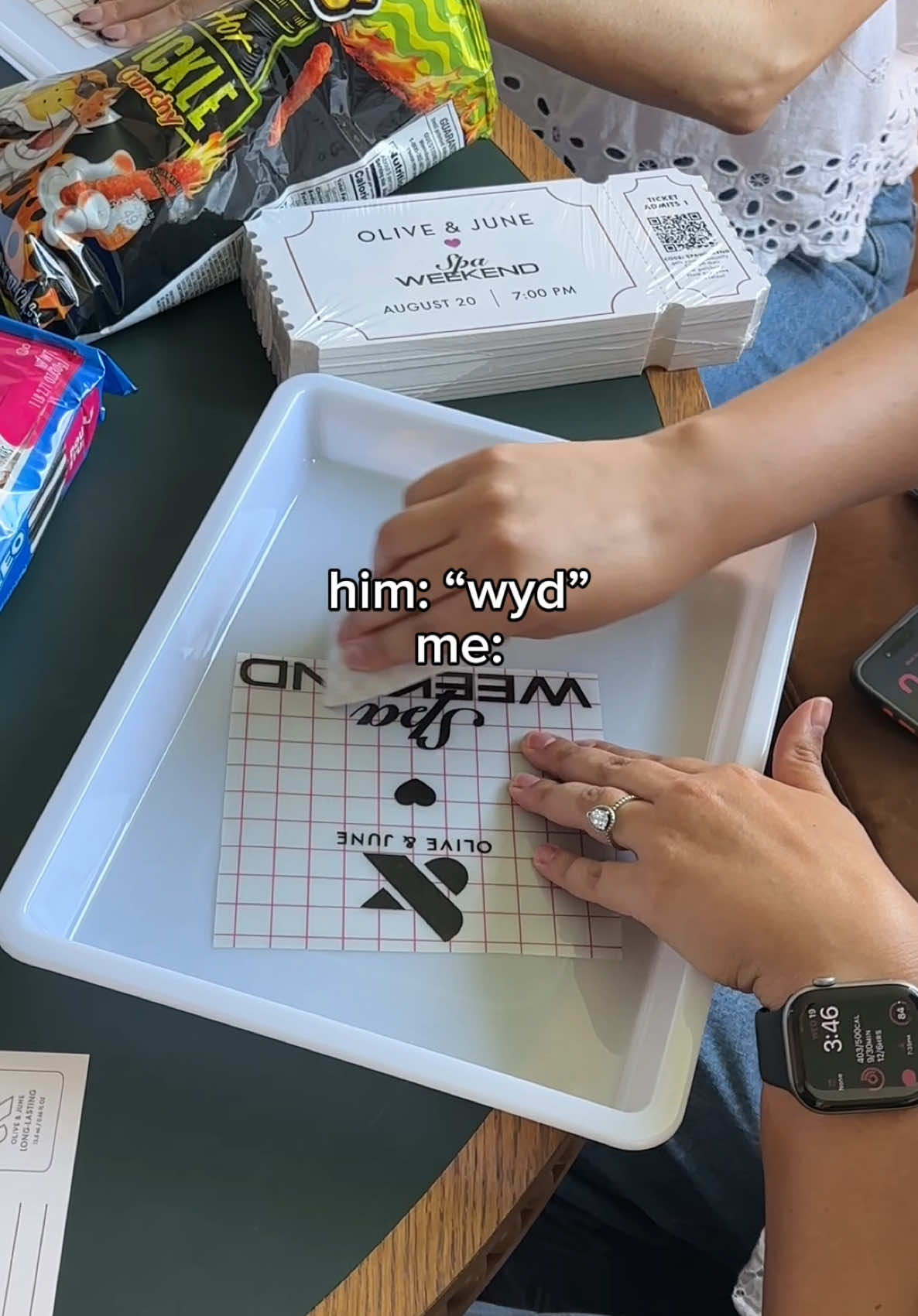 @Olive & June