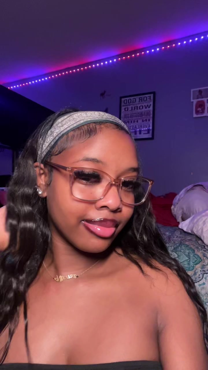 @e