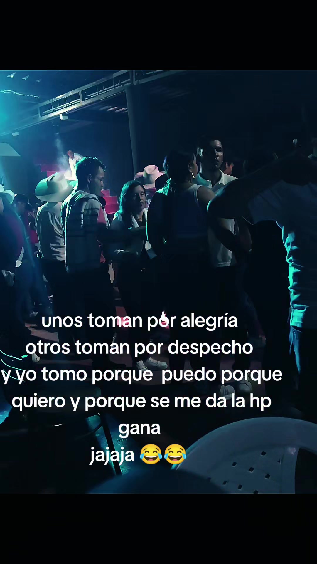 @María