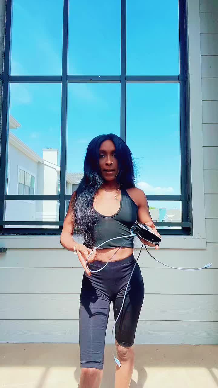 @Brenaagurlll