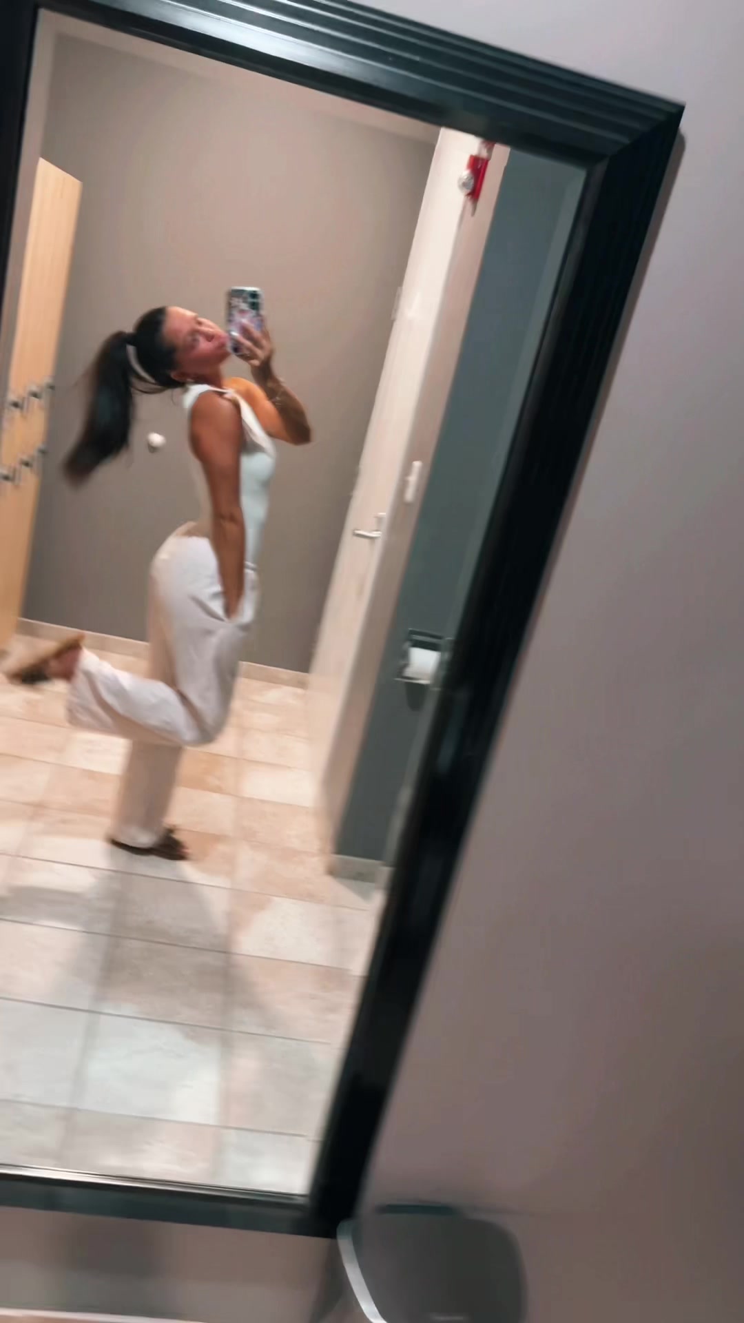 @absecretspam00