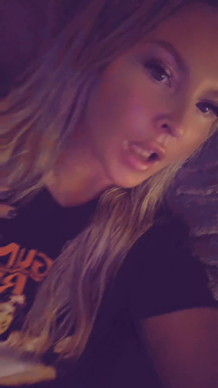 @Angela ๐
