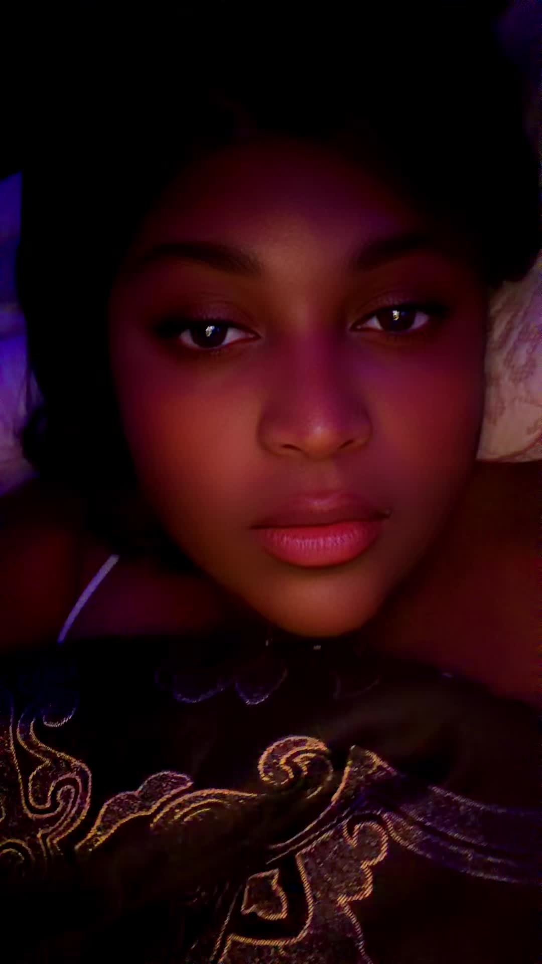 @Nora Marion (Queen) Rap Star