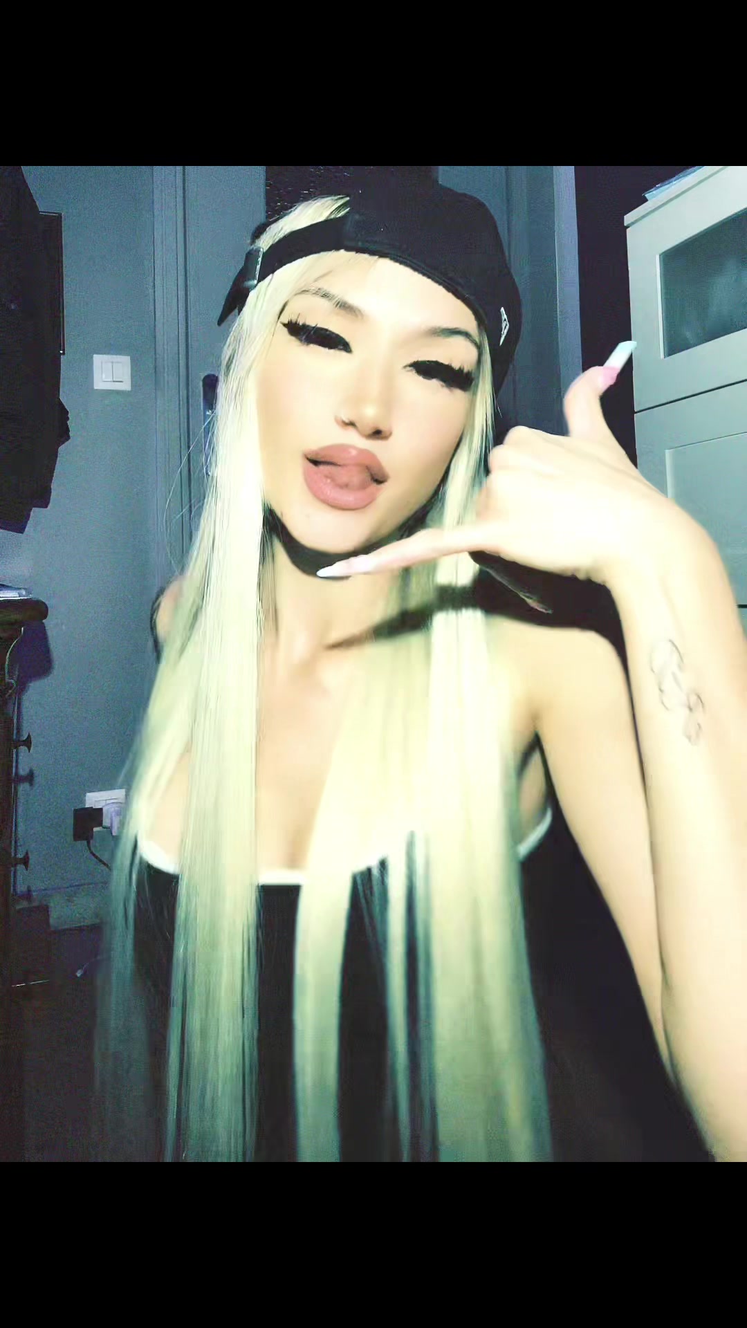 @desyyy