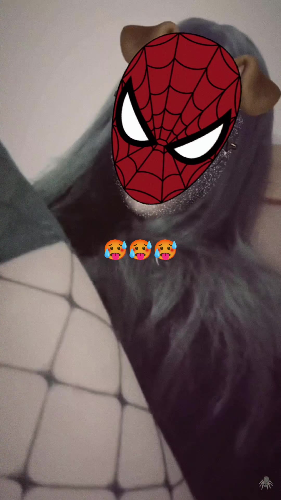 @Deysi hot
