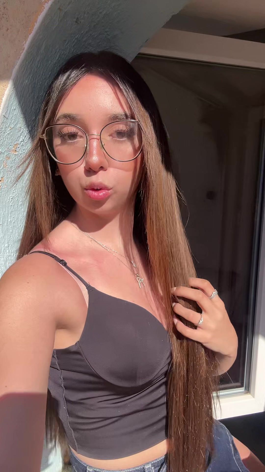 @loona.dvt