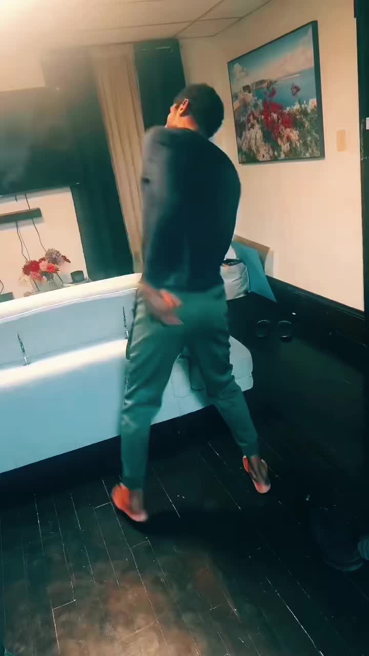 @&Eacute;lan💫
