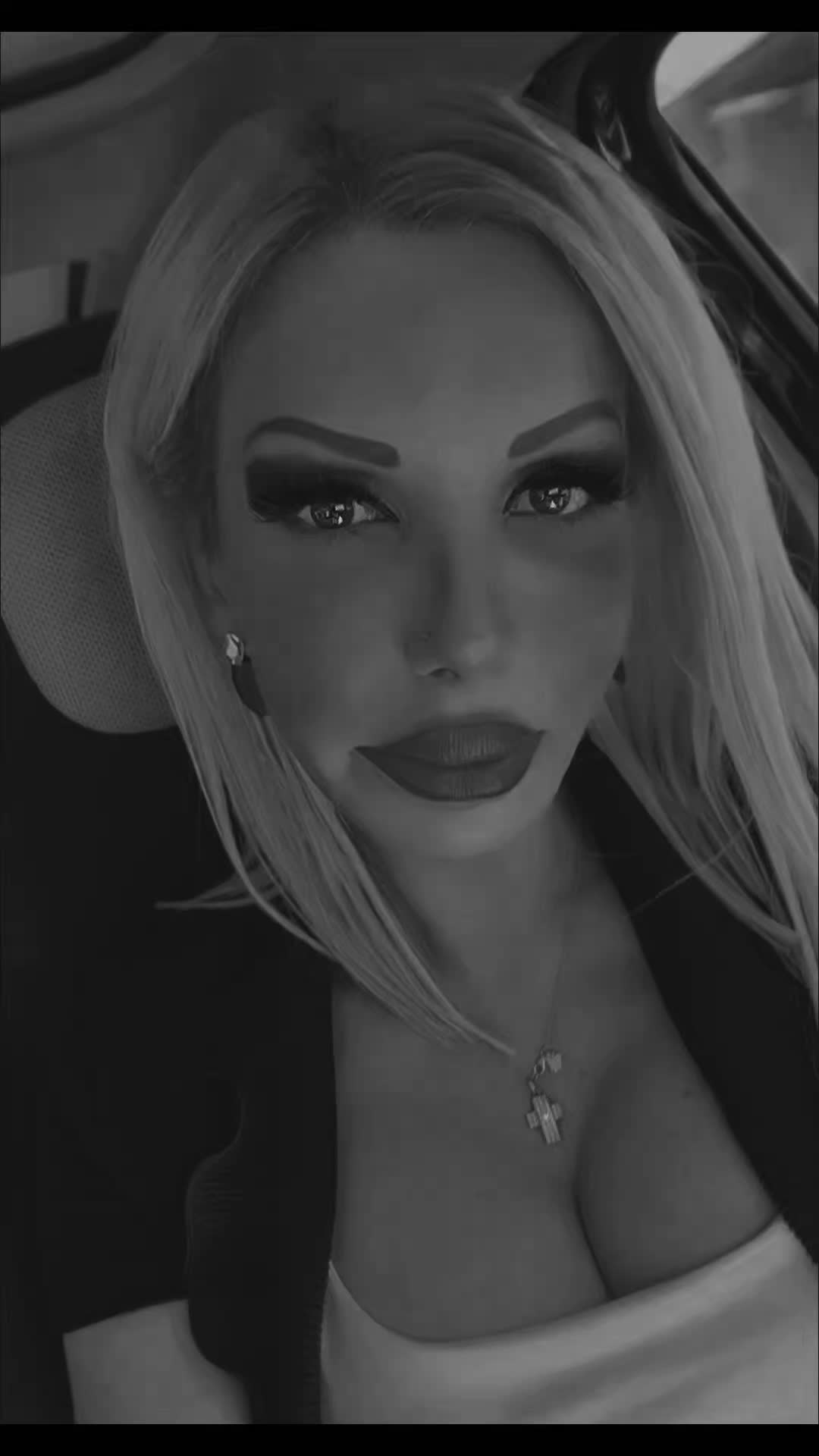 @LaMelissa2