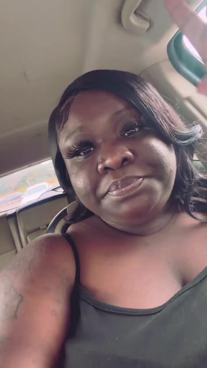 @Mzdeeandkingzmoment