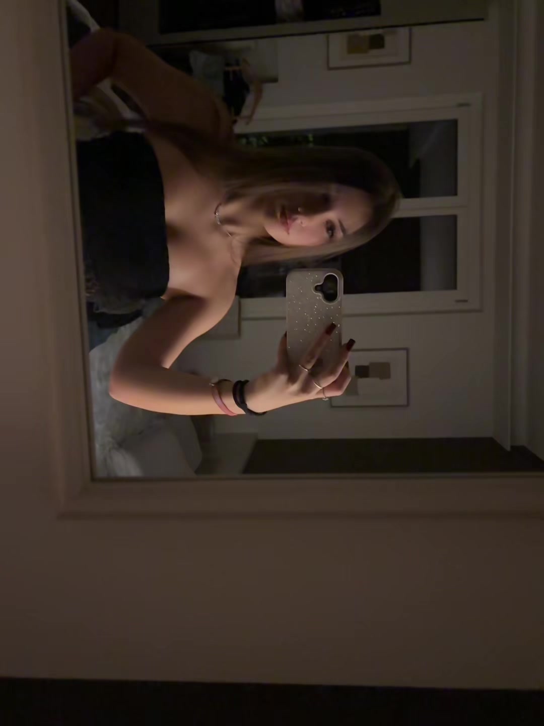 @cele🦋