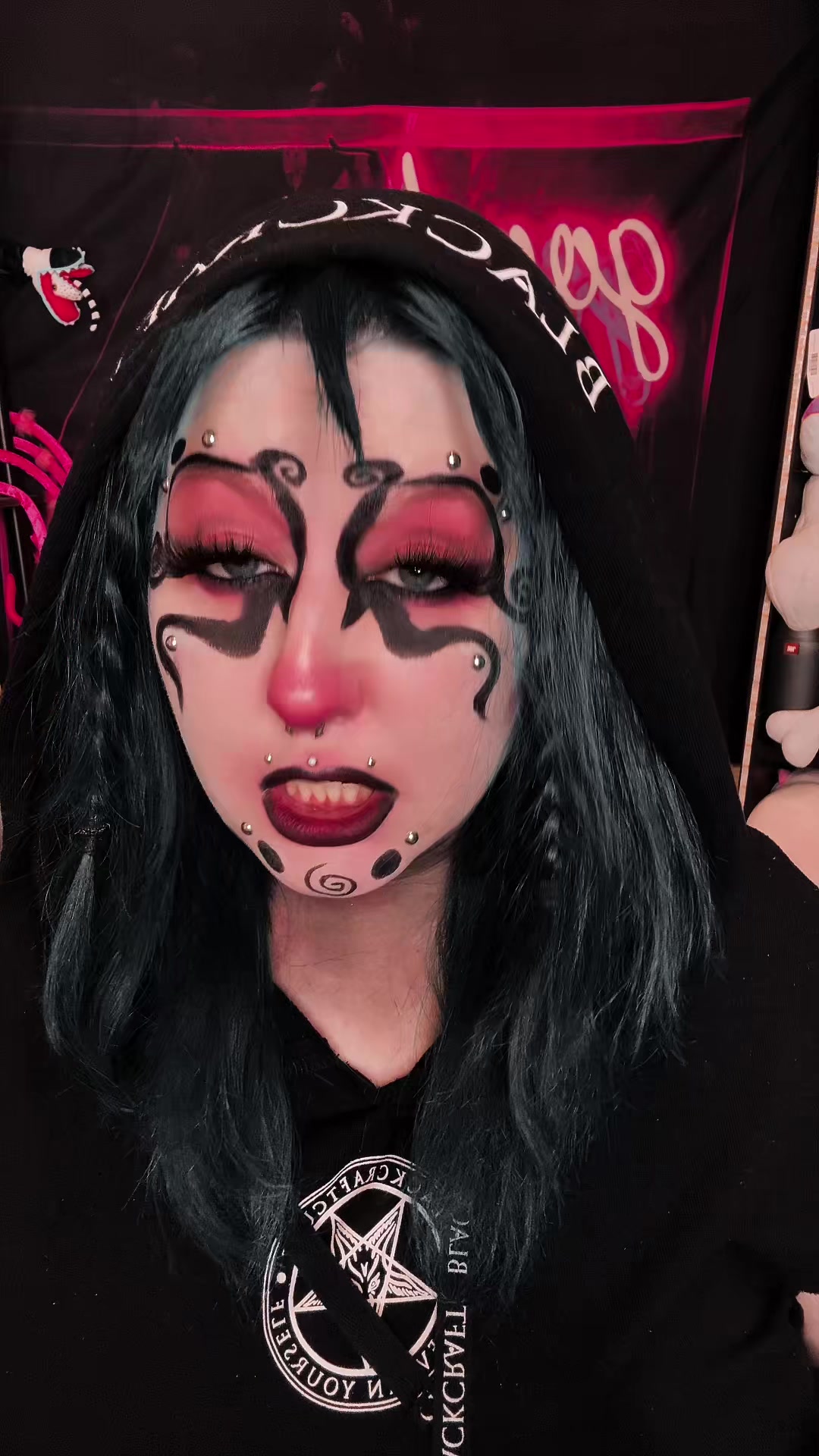 @ciarathestrange