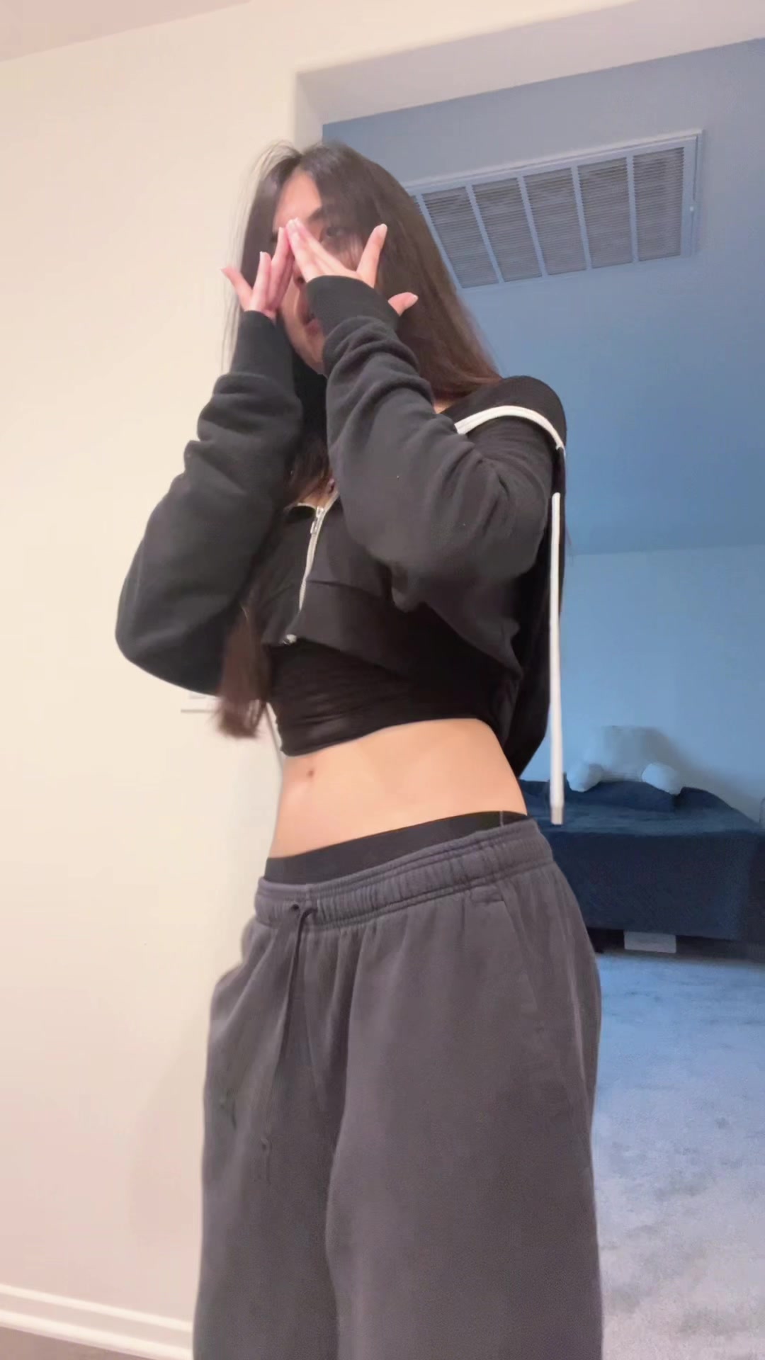 @⋆˚࿔ Sofia/소피아 𝜗𝜚˚⋆⁷