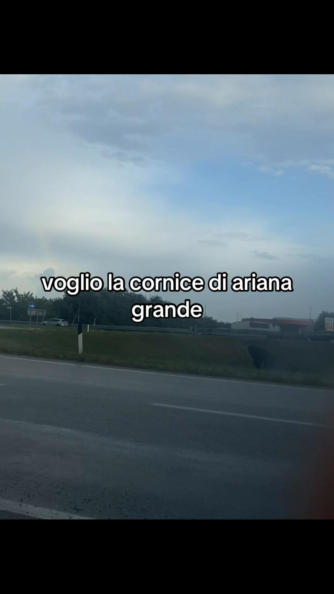 @💫