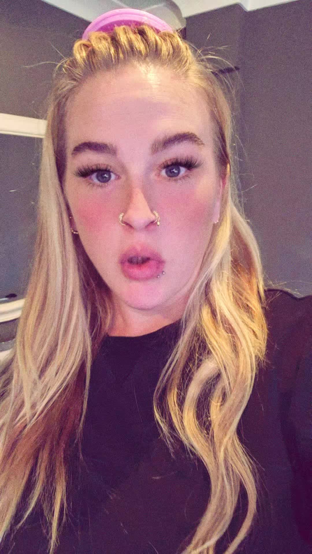 @Inked&blonde