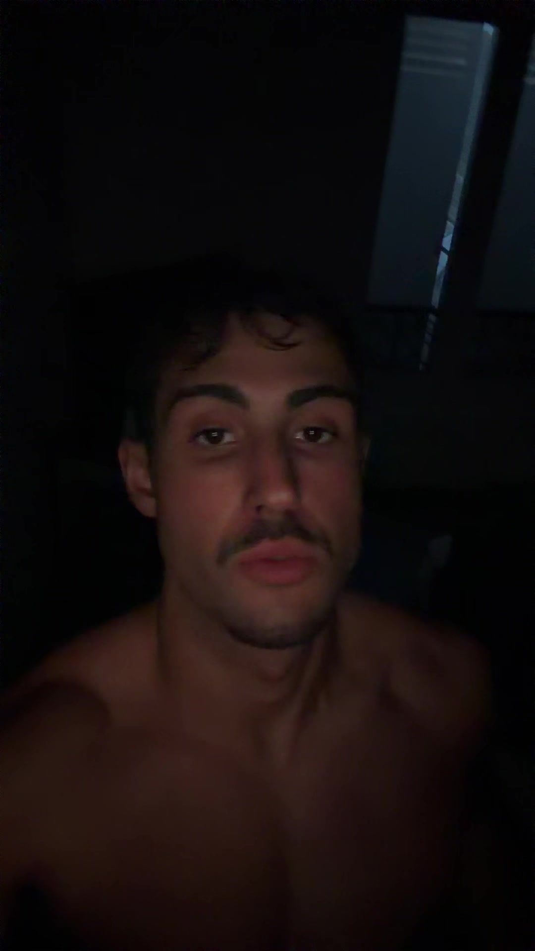 @Hugo
