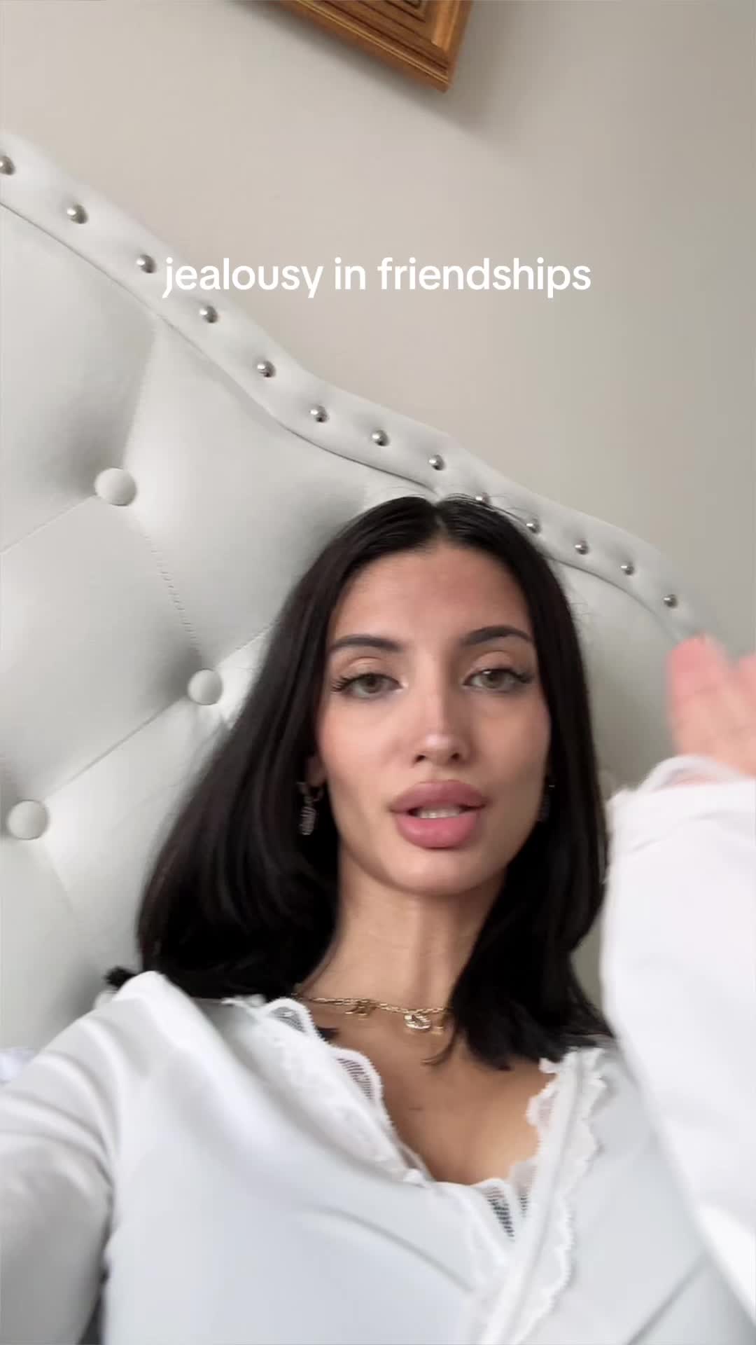@A U R O R A 🦢