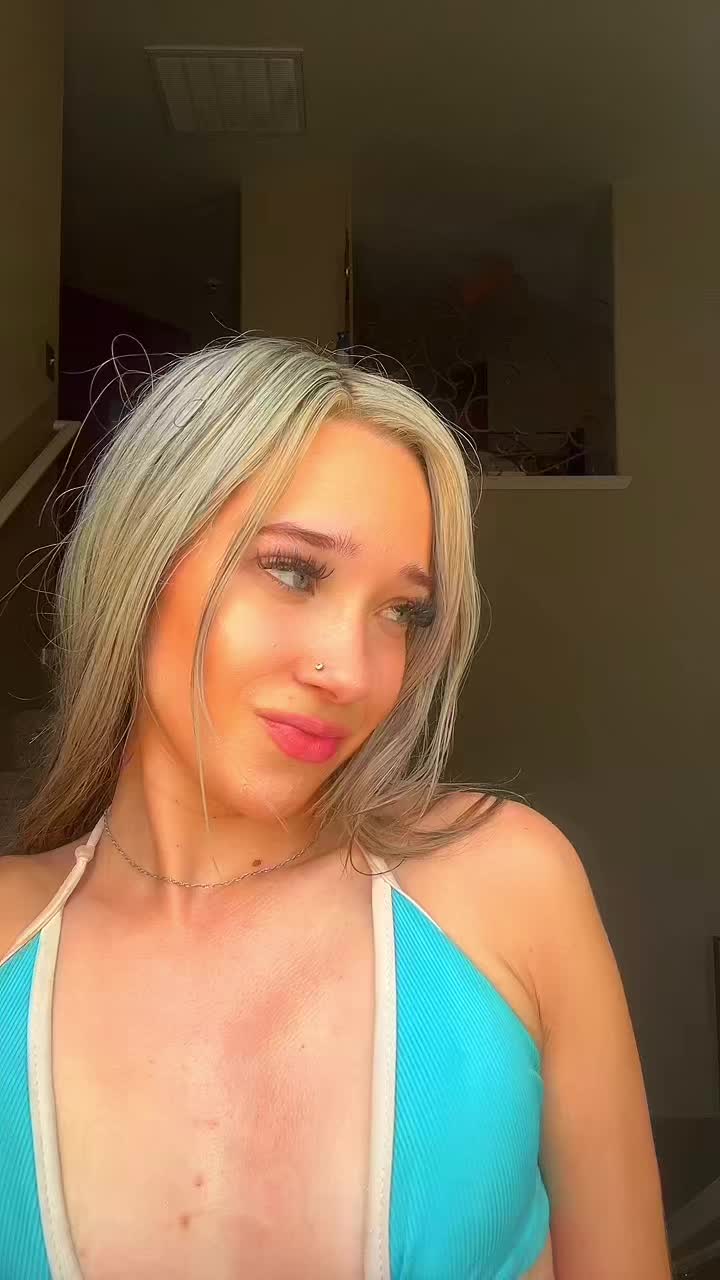 @Adriana