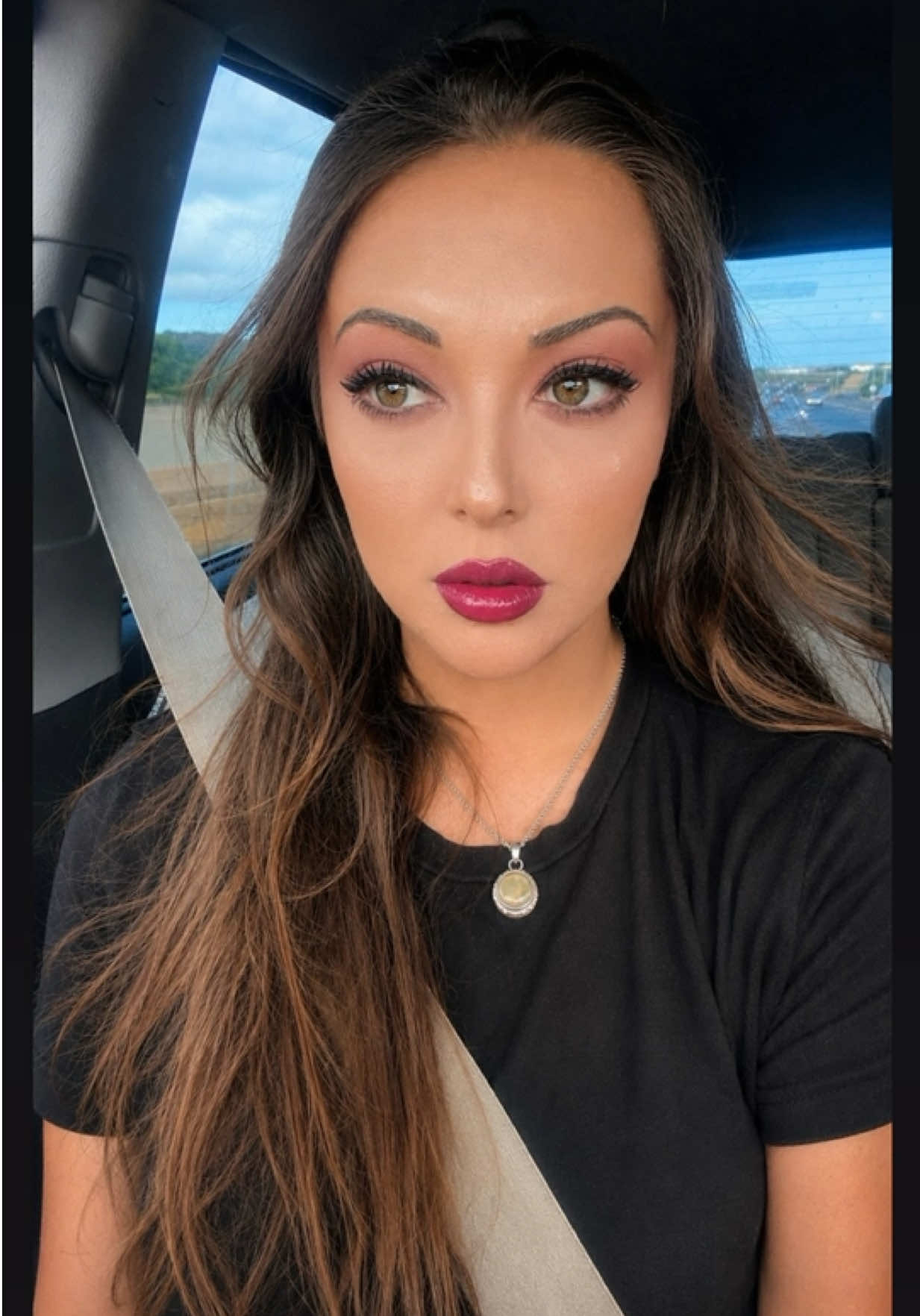 @TheSkincareSiren