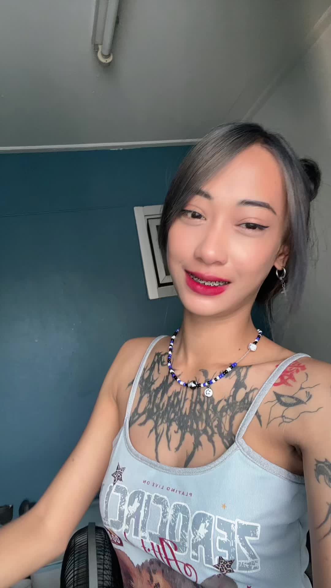 @FarertAckerman🕷️🕸️