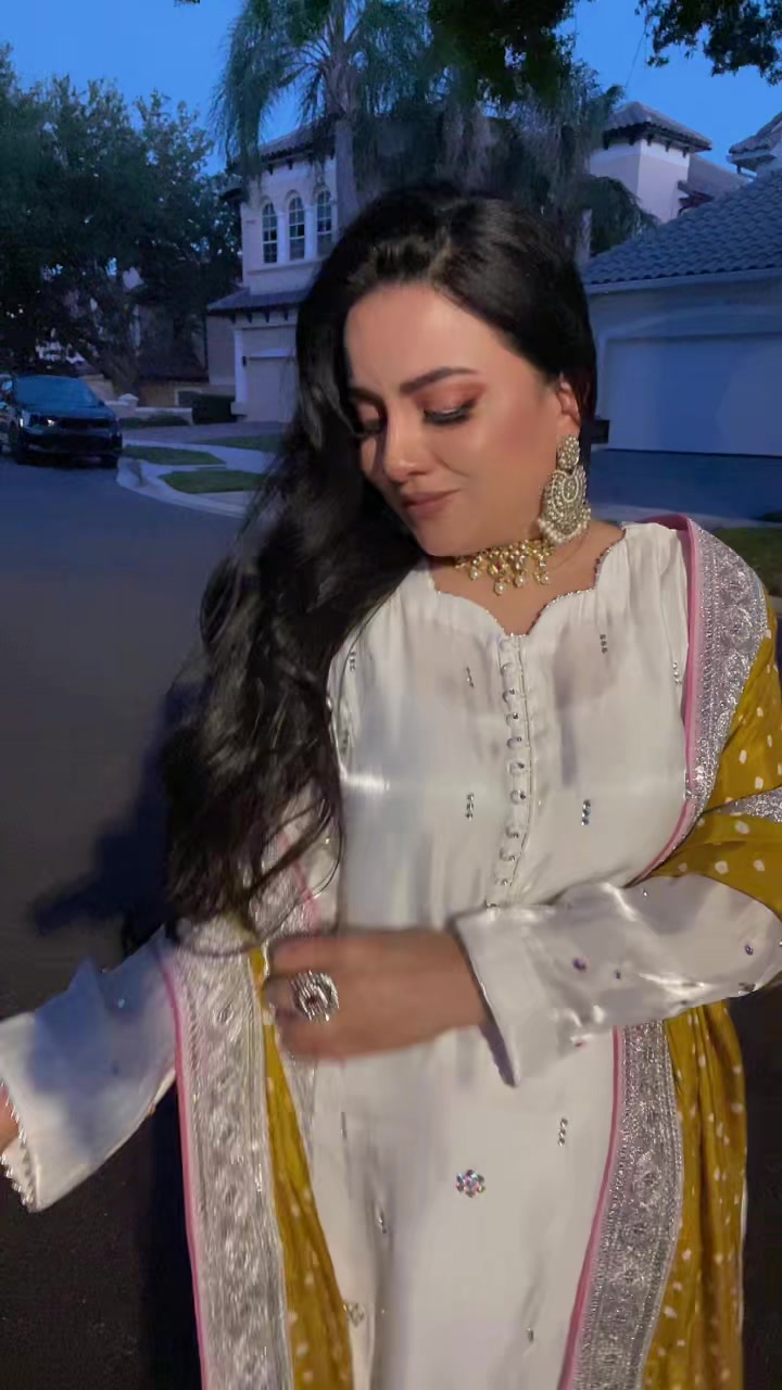 @nazia_siddiqui786