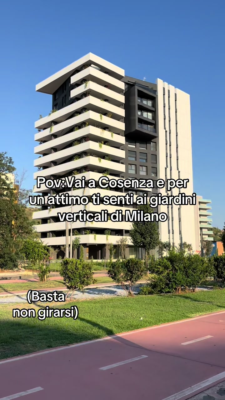 @CusenzaAccussì