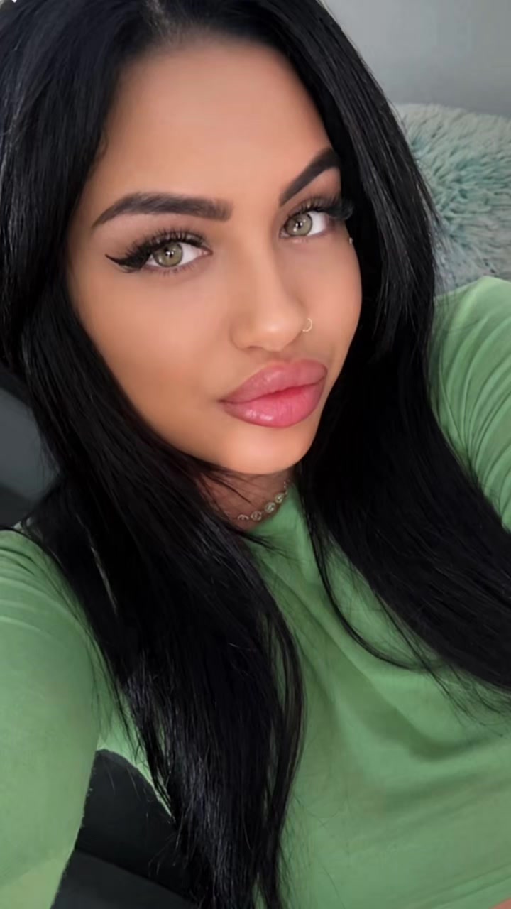 @consueloselin