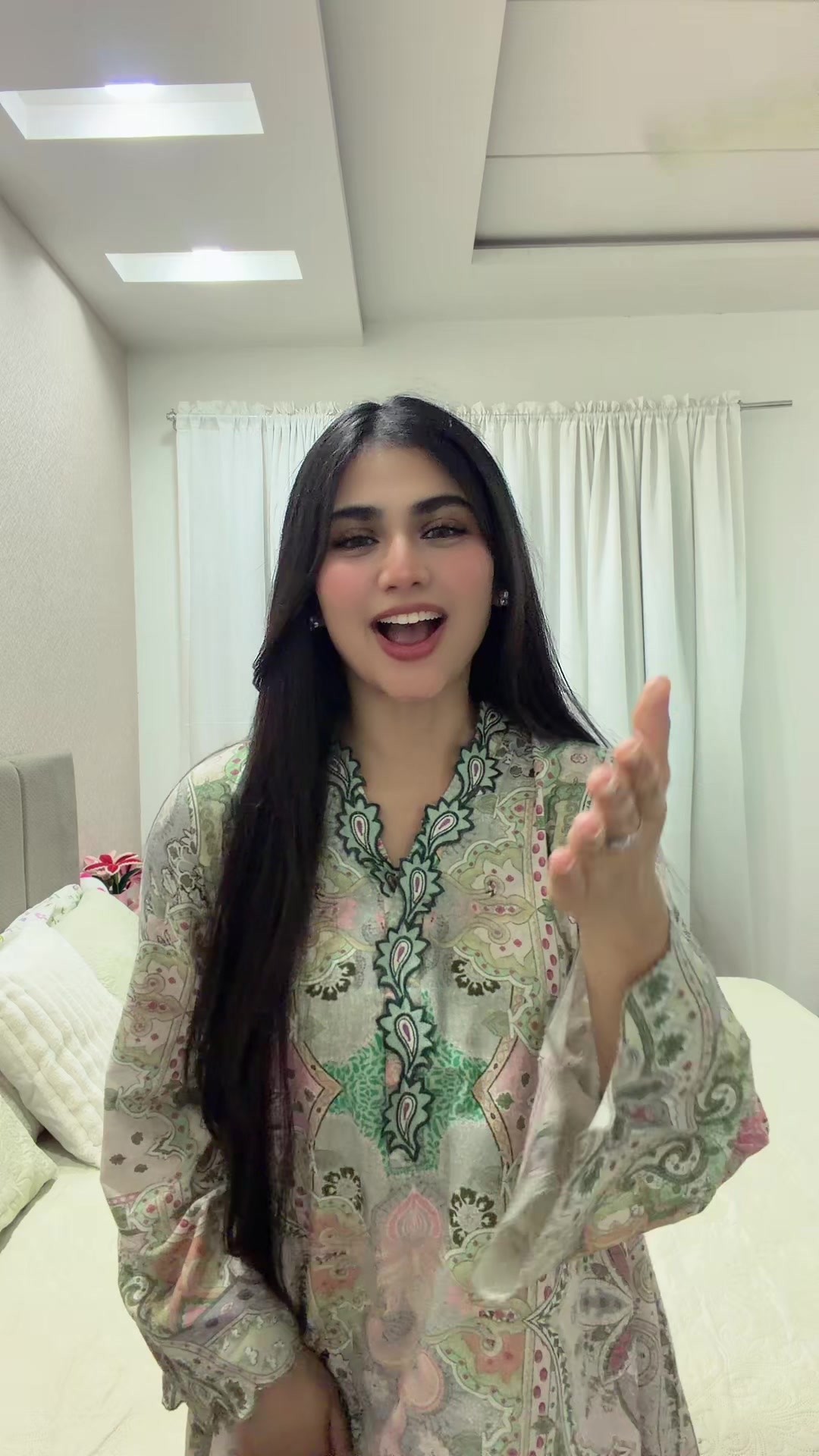 @Roha khan🥀