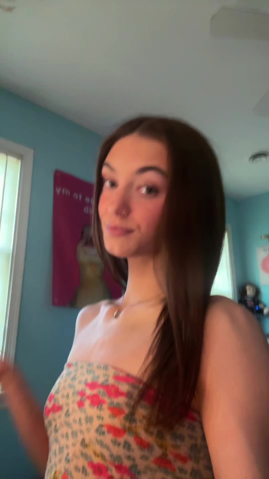@ry<3
