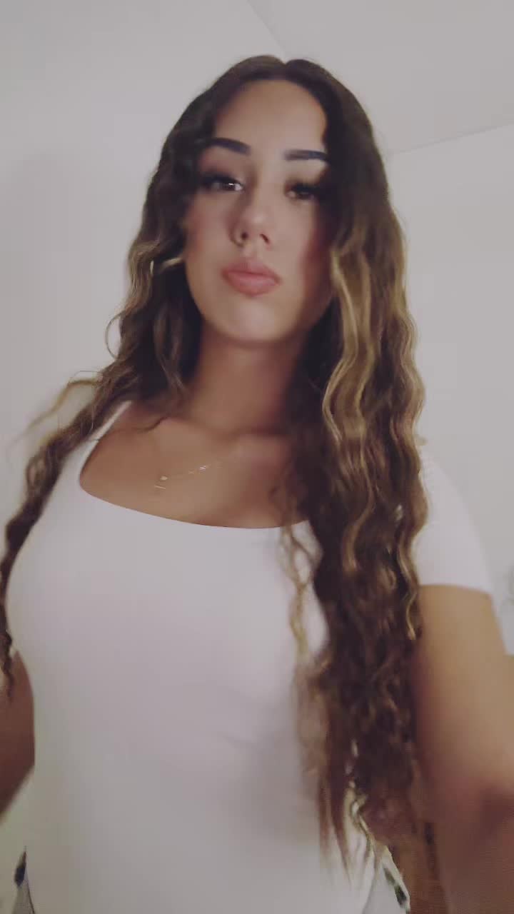 @adrink_please