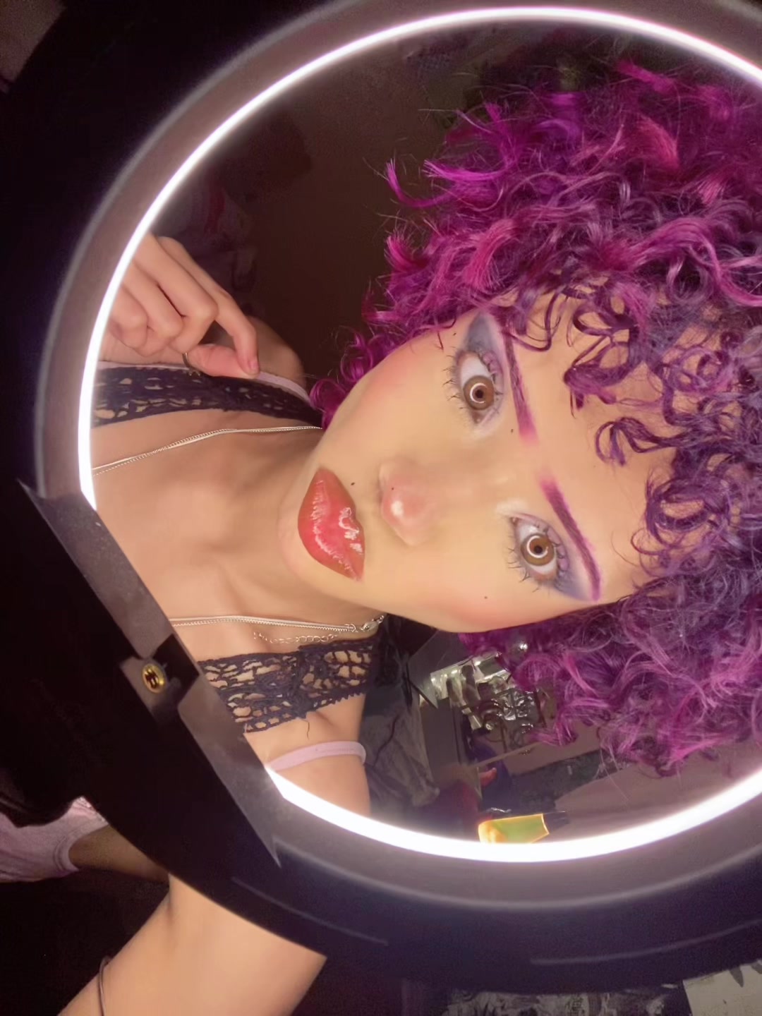@iiridescent