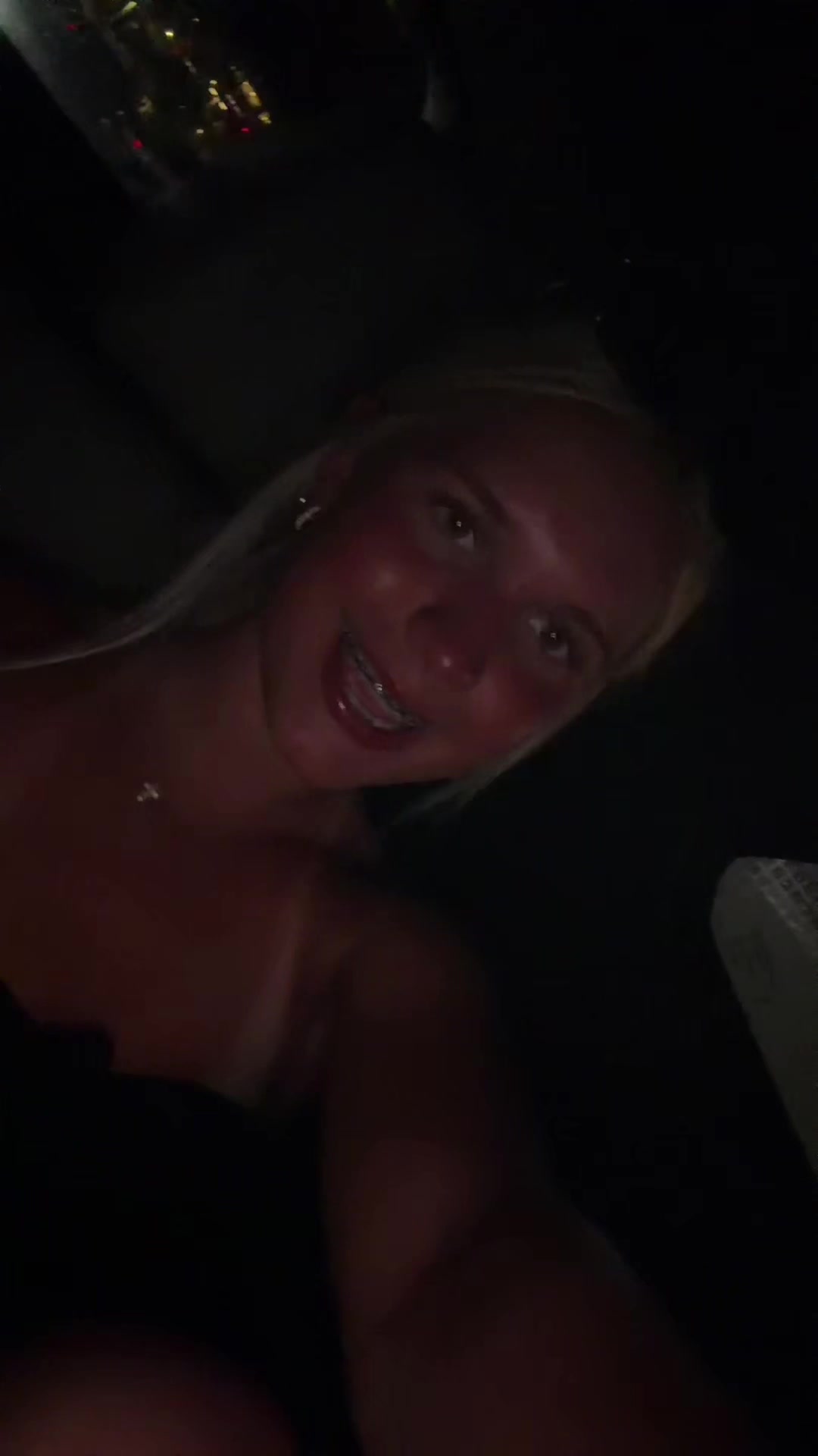 @caroline