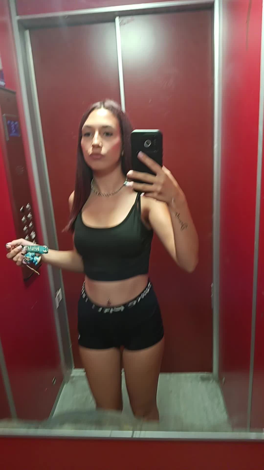@👸🏻