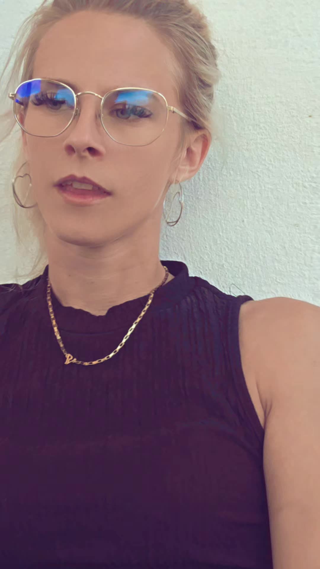 @AngeliqueWeinhold
