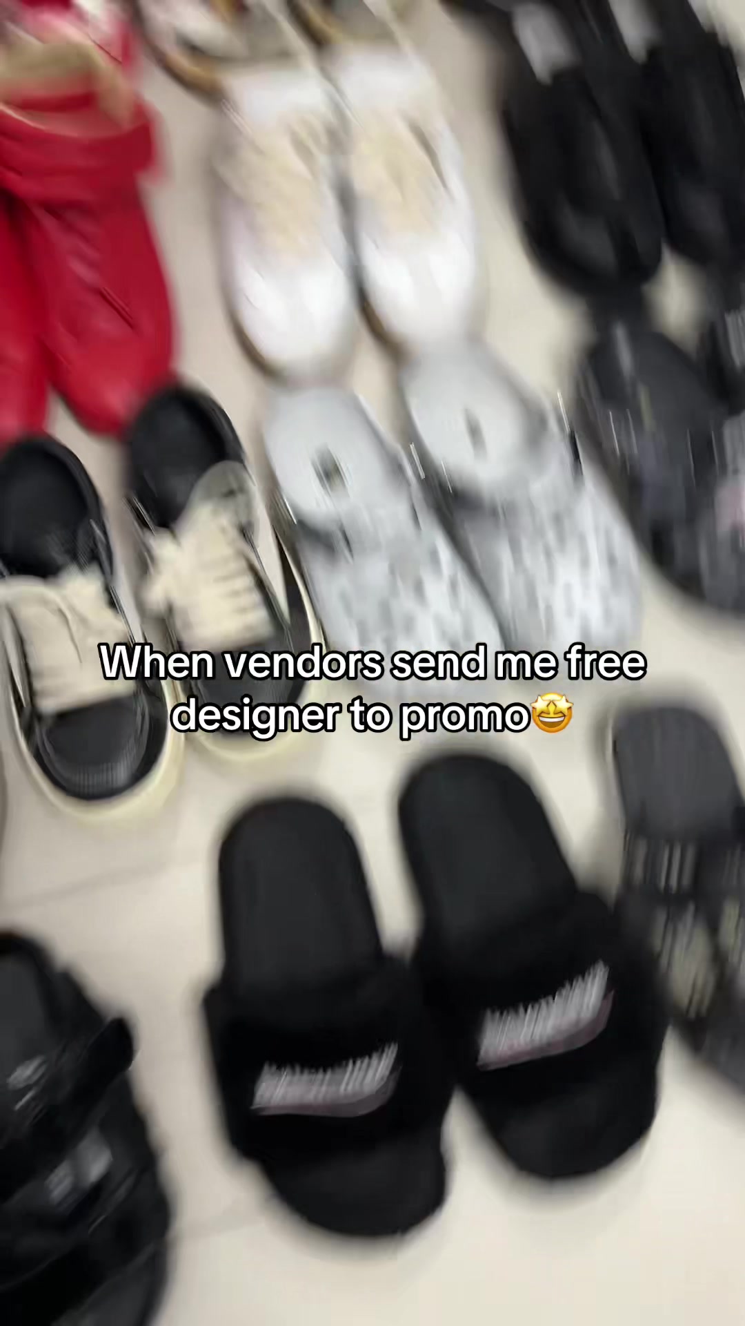 @￼